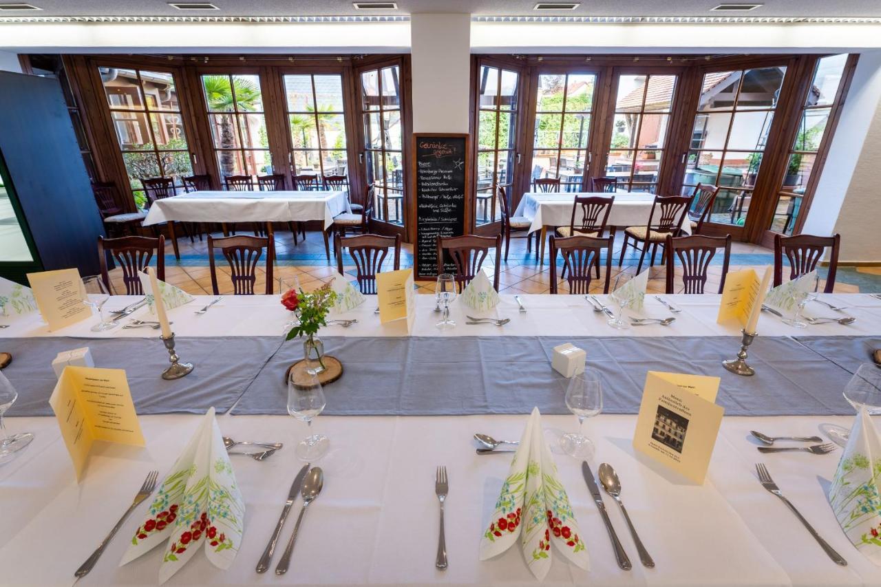 Hotel Reussischer Hof 슈몰린 외부 사진