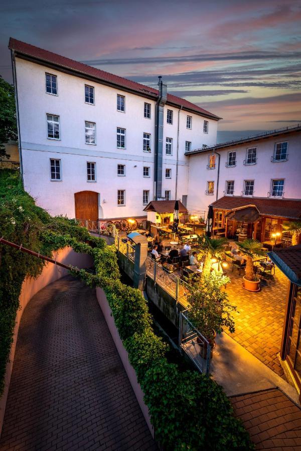 Hotel Reussischer Hof 슈몰린 외부 사진